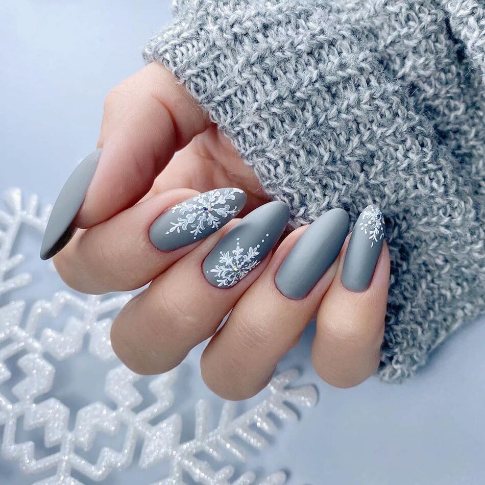 позитивный зимний нейл арт
