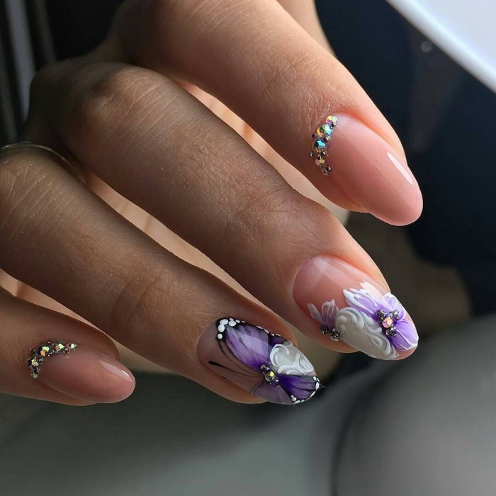 маникюр на 8 марта