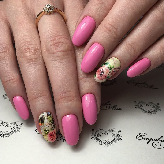 маникюр на 8 марта