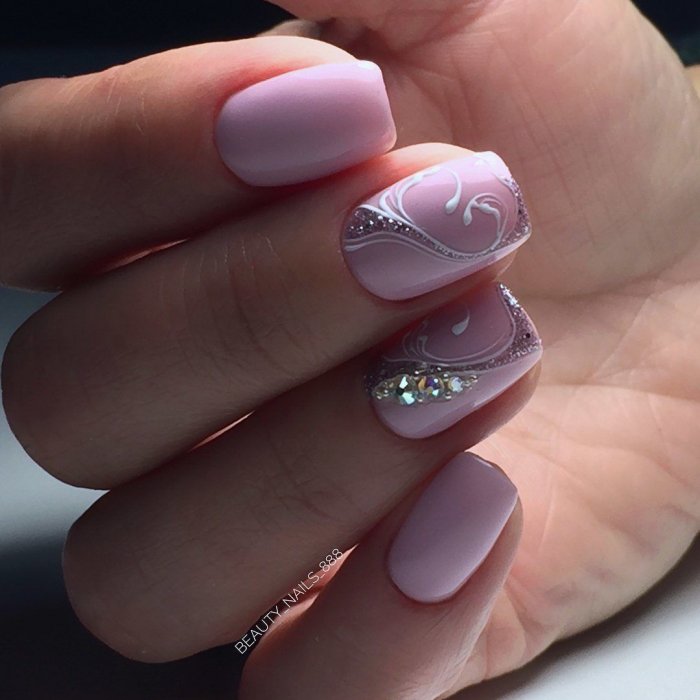 маникюр на 8 марта