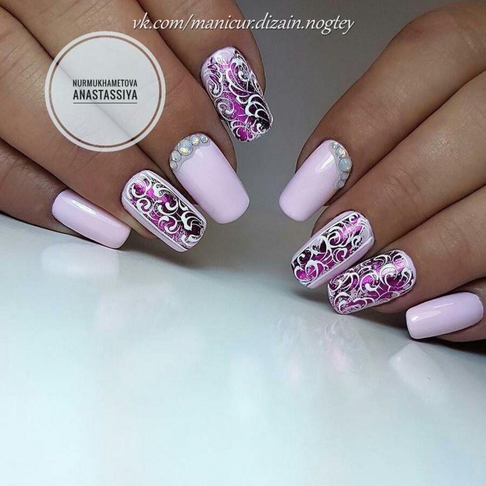 маникюр на 8 марта