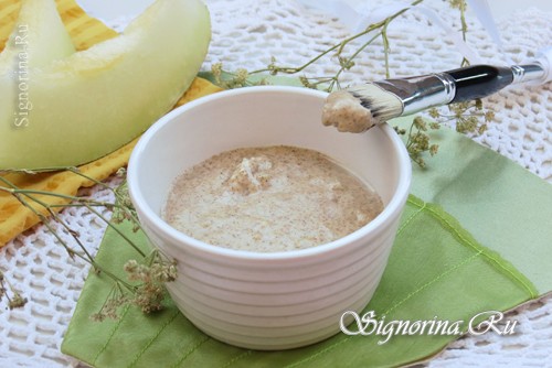 Омолаживающая маска для лица из дыни в домашних условиях