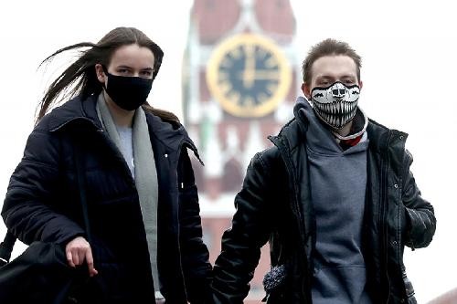 10 фейков о коронавирусе, в которые мы продолжаем верить
